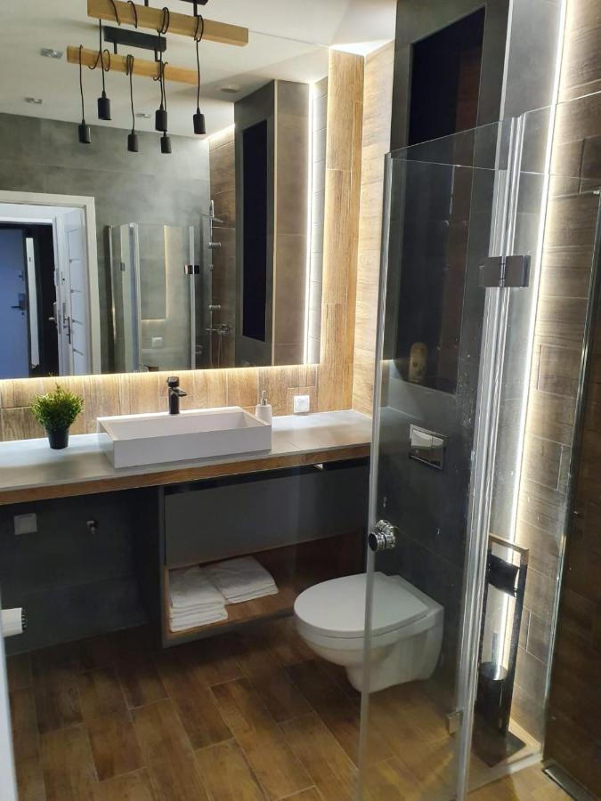 Nowe Apartamenty Ilawa Odnowiciela Z Klimatyzacja מראה חיצוני תמונה