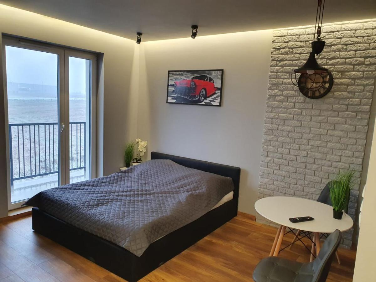 Nowe Apartamenty Ilawa Odnowiciela Z Klimatyzacja מראה חיצוני תמונה