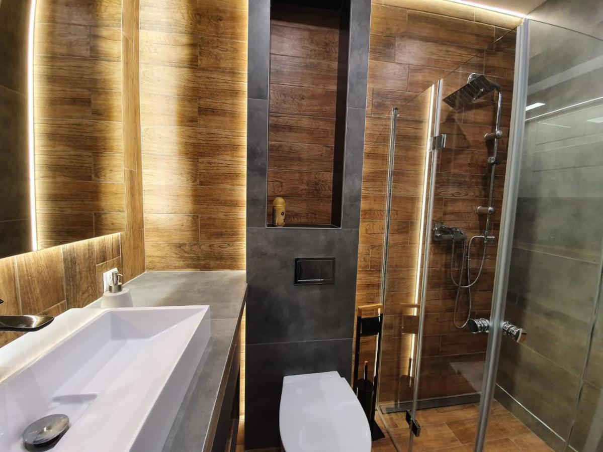 Nowe Apartamenty Ilawa Odnowiciela Z Klimatyzacja מראה חיצוני תמונה